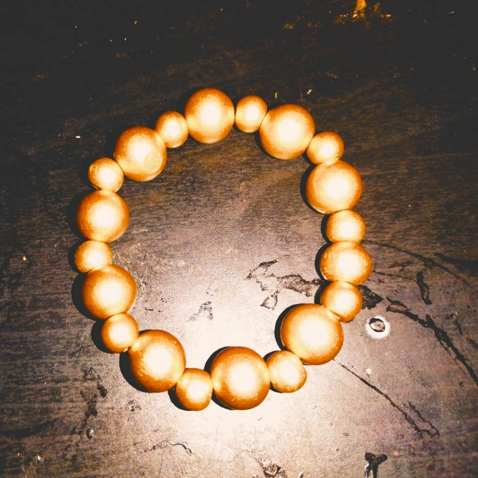 Queenz Wooden Beaded Bracelet